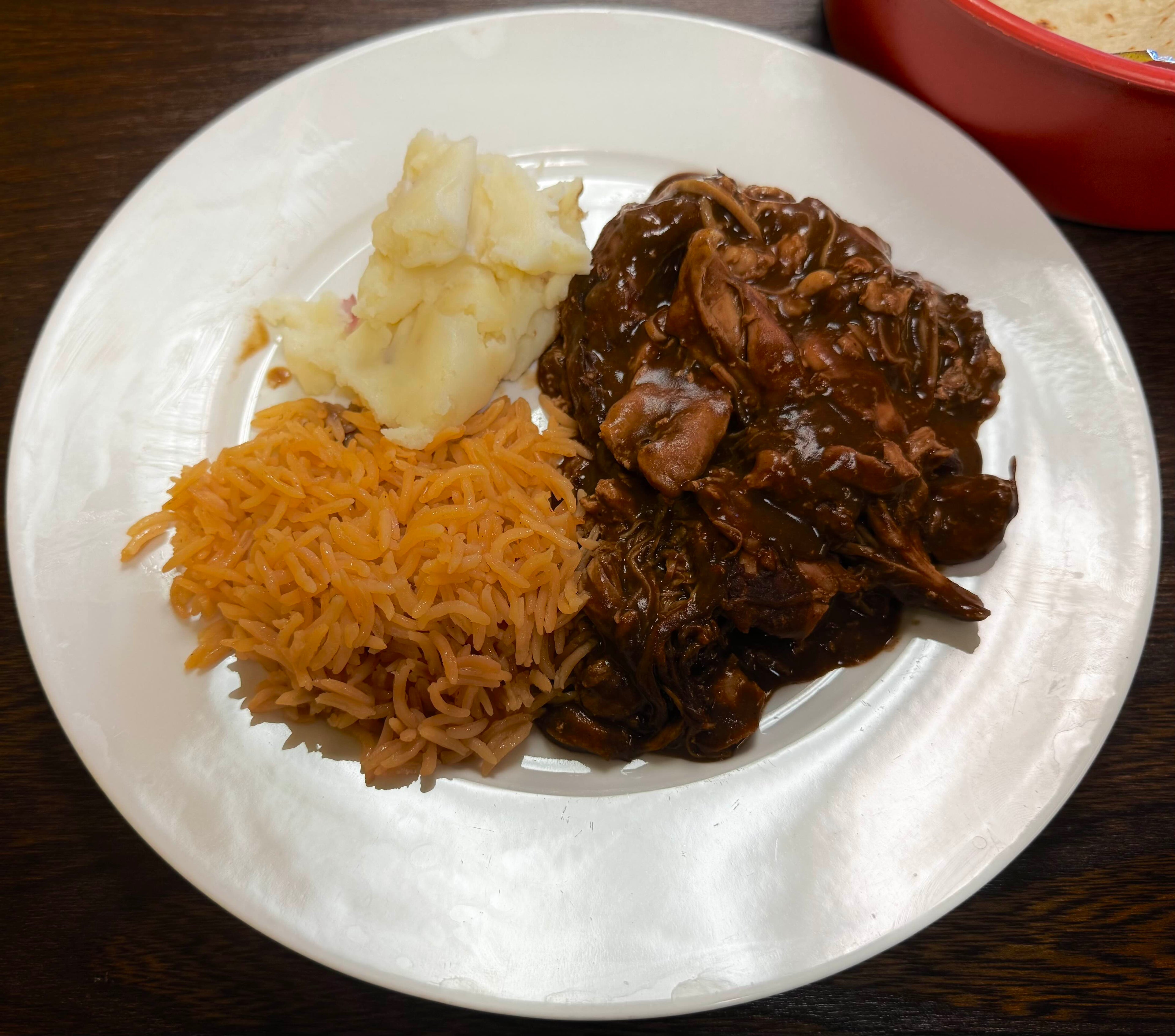 Pollo en Mole